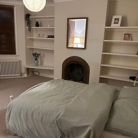 Spacious Room Near Underground London Exteriör bild